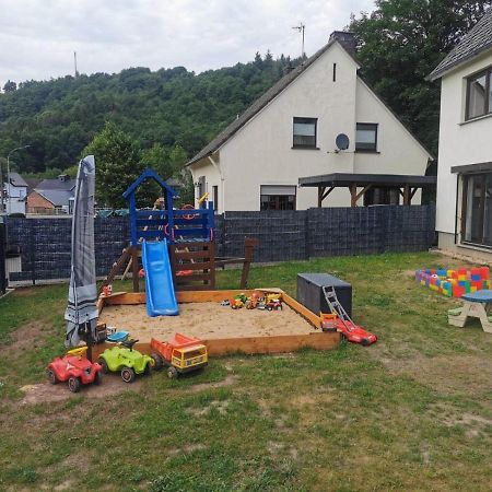 Ferienwohnung Burgblick Reifferscheid Hellenthal Exteriör bild